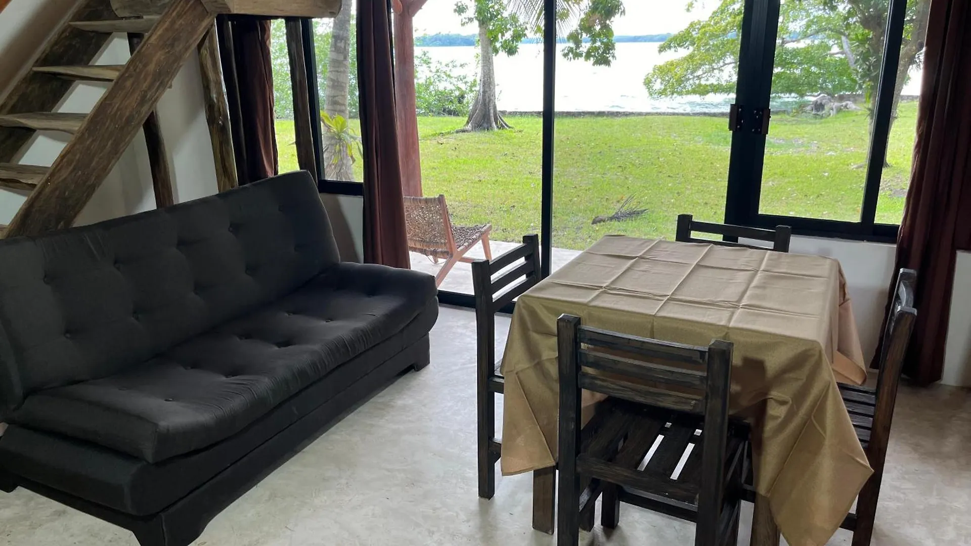 Xanthus Hotel Huay Pix