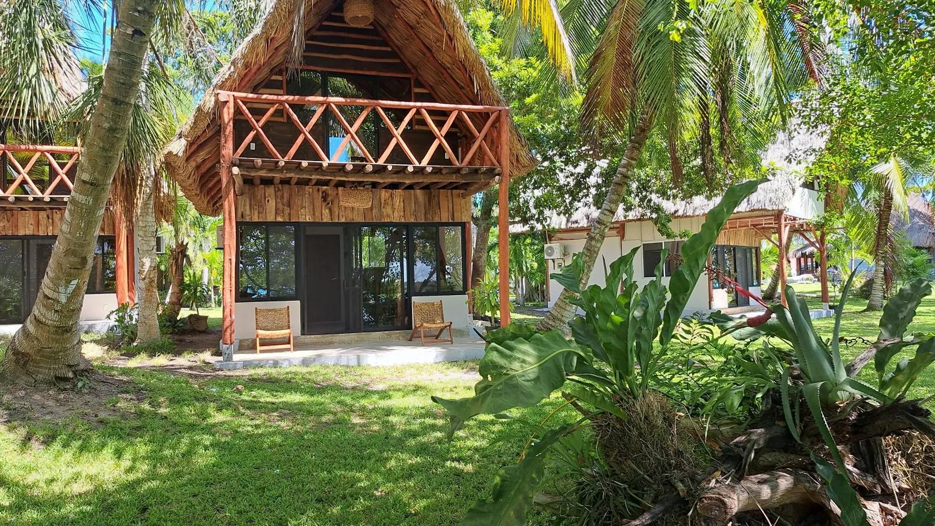 Xanthus Hotel Huay Pix