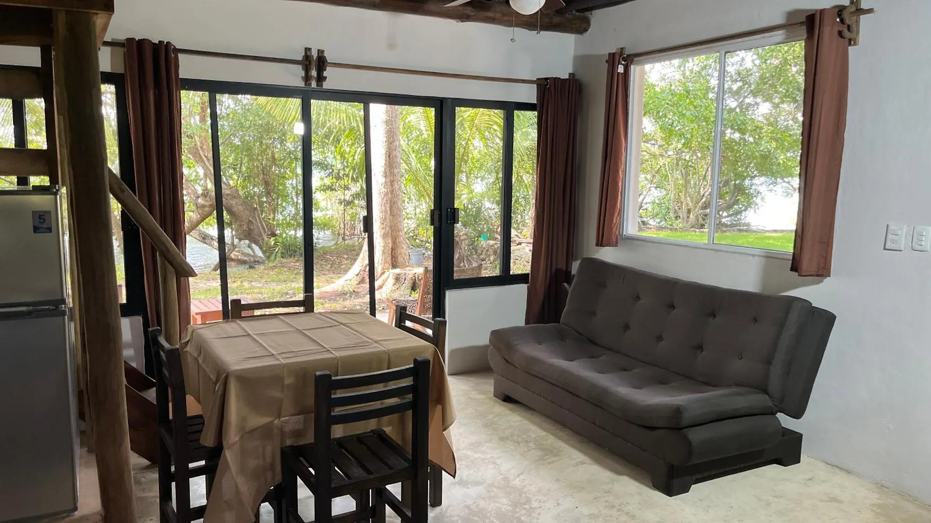 Xanthus Hotel Huay Pix