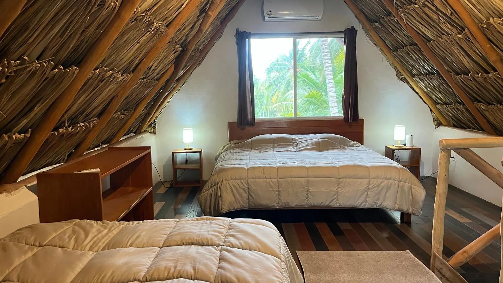 Xanthus Hotel Huay Pix