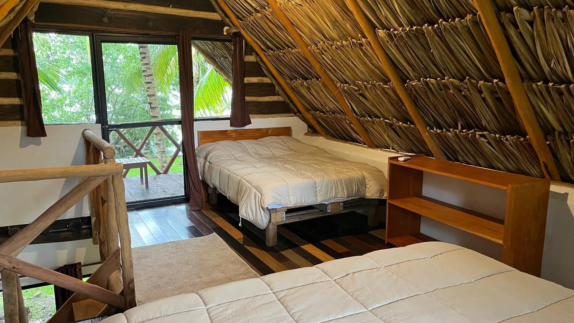 Xanthus Hotel Huay Pix