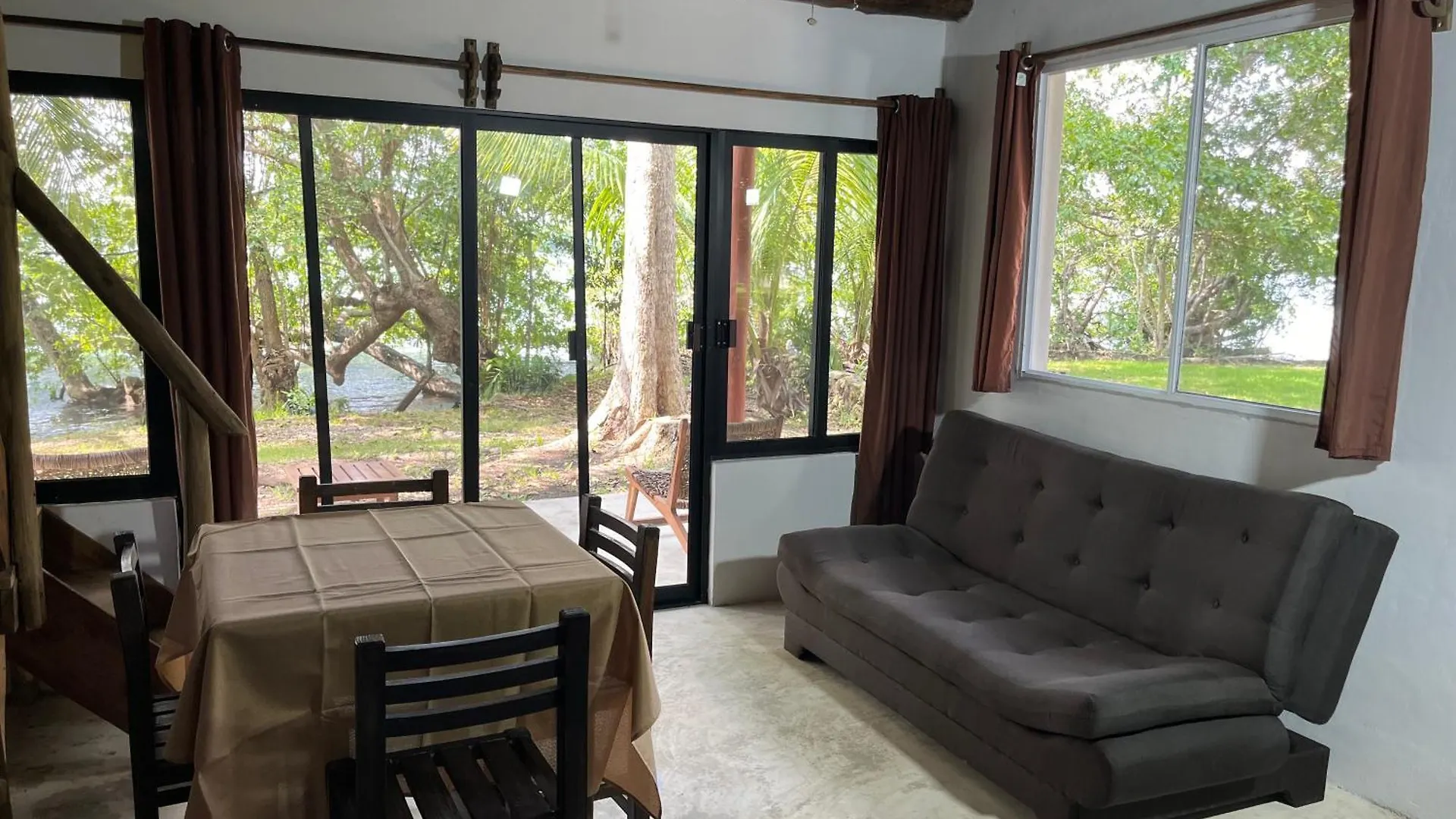 Xanthus Hotel Huay Pix