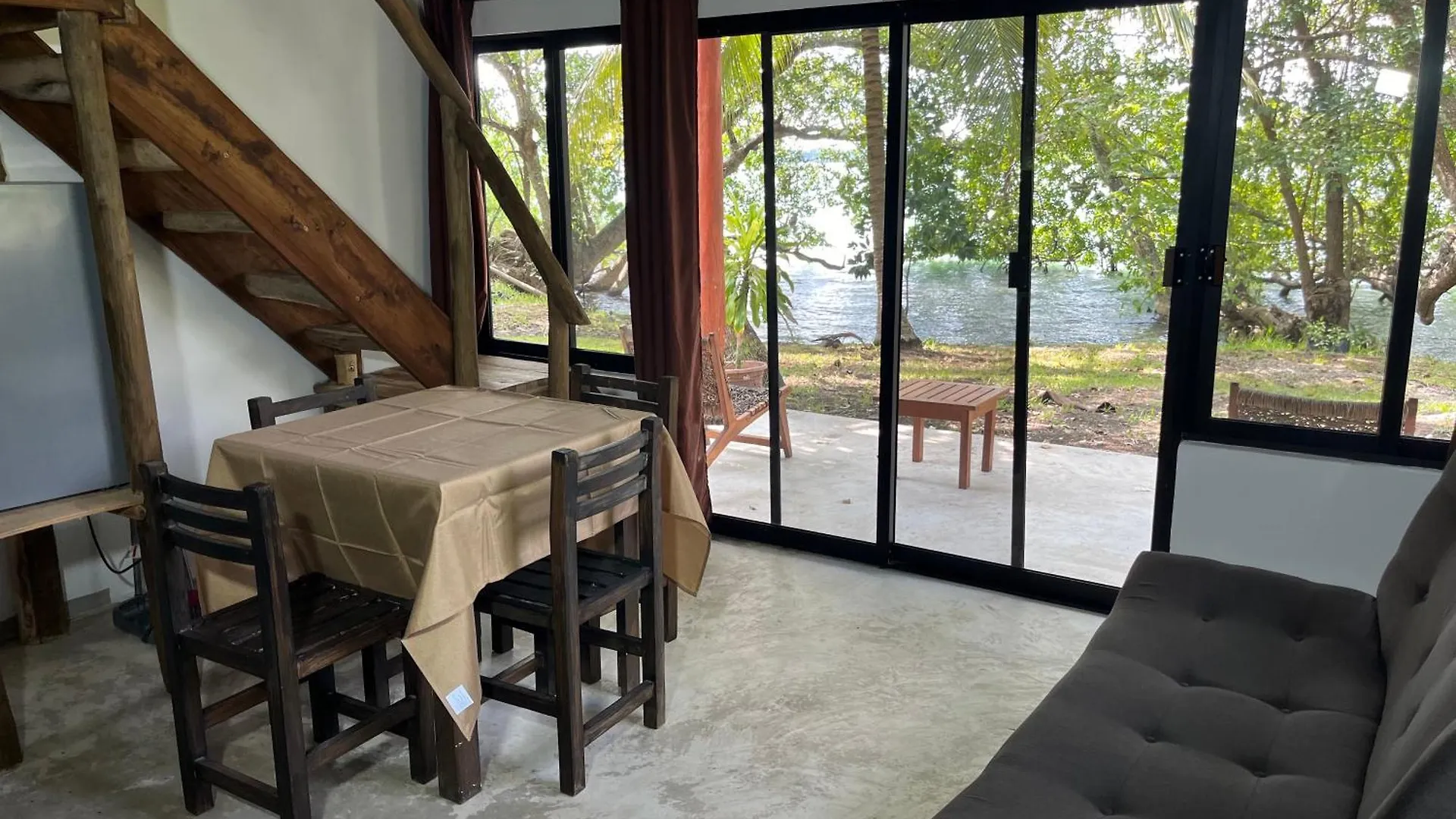 Xanthus Hotel Huay Pix