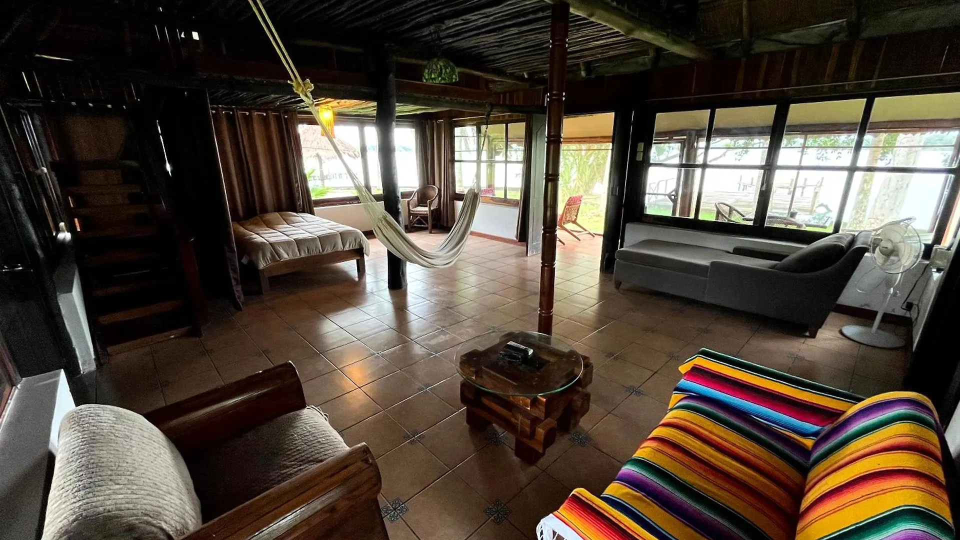 Xanthus Hotel Huay Pix