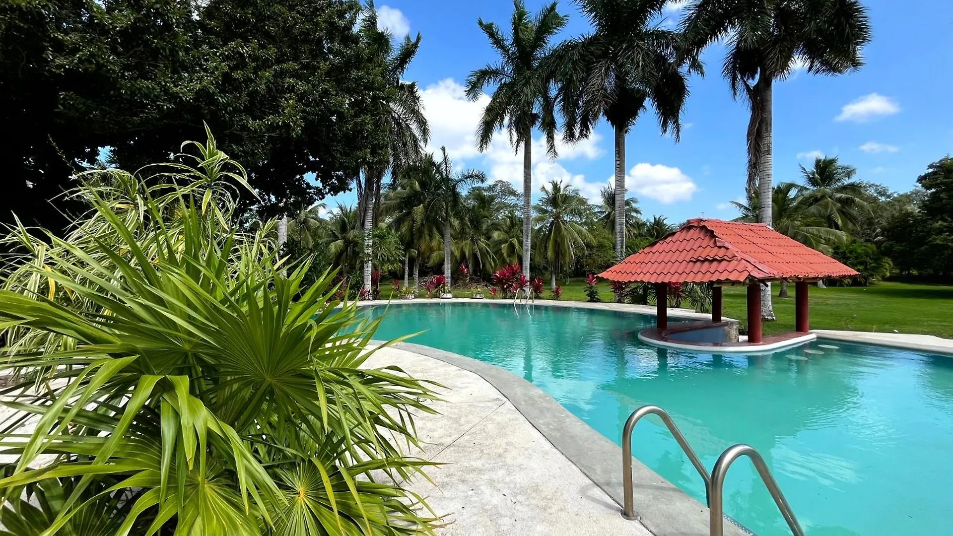 Xanthus Hotel Huay Pix Messico